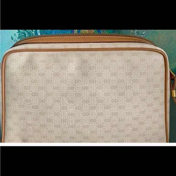 VINTAGE GUCCI CROSS BODY - Picture 4 of 7